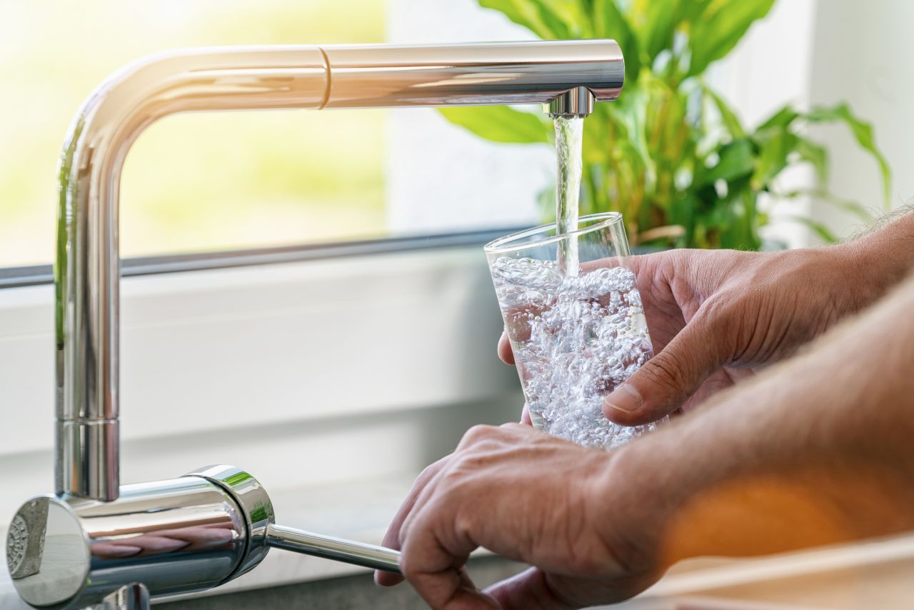 Jak poprawić jakość wody w domu?