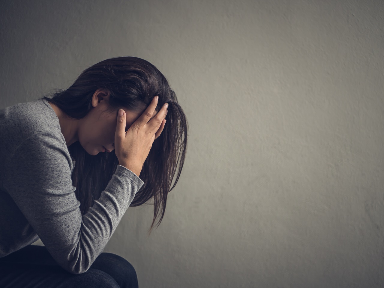 Terapia u psychologa – sposób na poradzenie sobie z negatywnymi emocjami