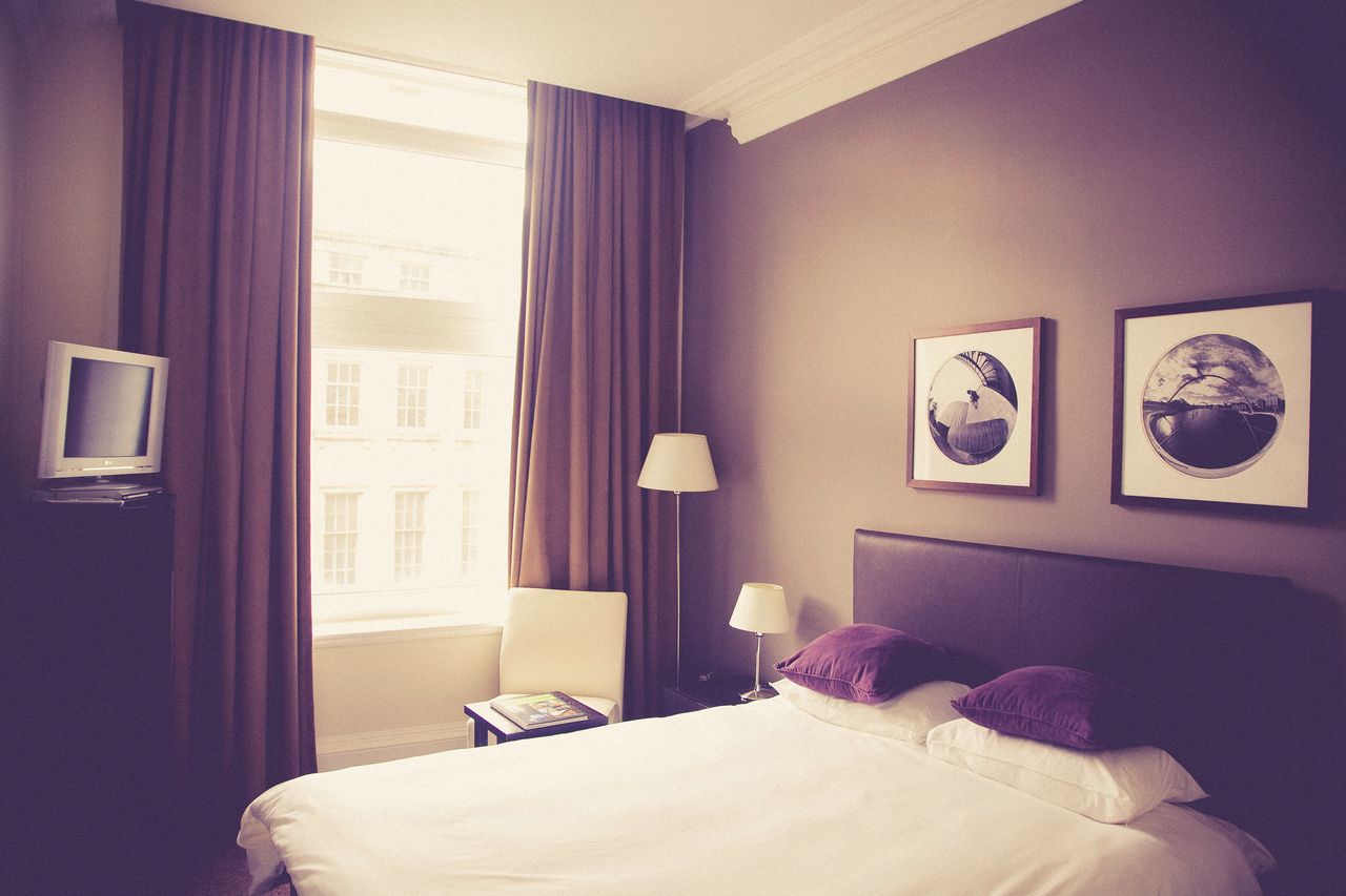 Jak powinny być przygotowane pokoje dla gości hotelowych?